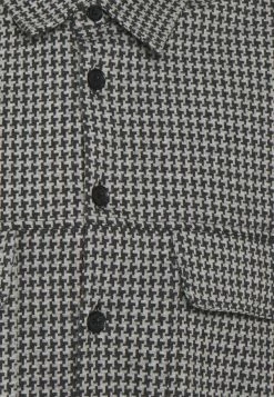 En promotion DRYKORN SELED - Chemise vêtements col kent homme -DRYKORN Soldes 2022 b9f0c7082d8b4616bde1071801436a93