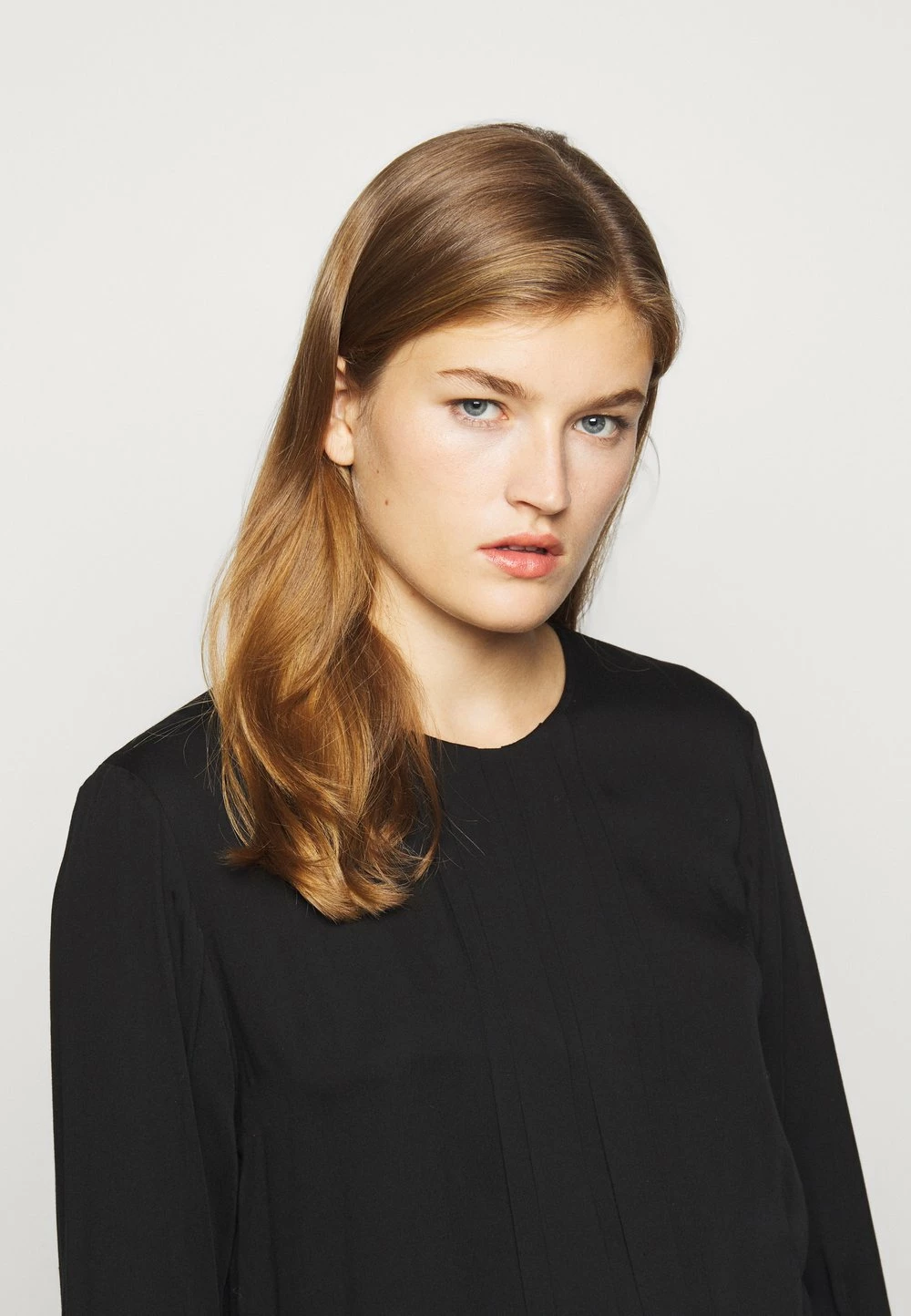 DRYKORN Remise En Ligne CINJA - Blouse vêtements col rond femme 6 DRYKORN Remise En Ligne CINJA - Blouse vêtements col rond femme – Image 4