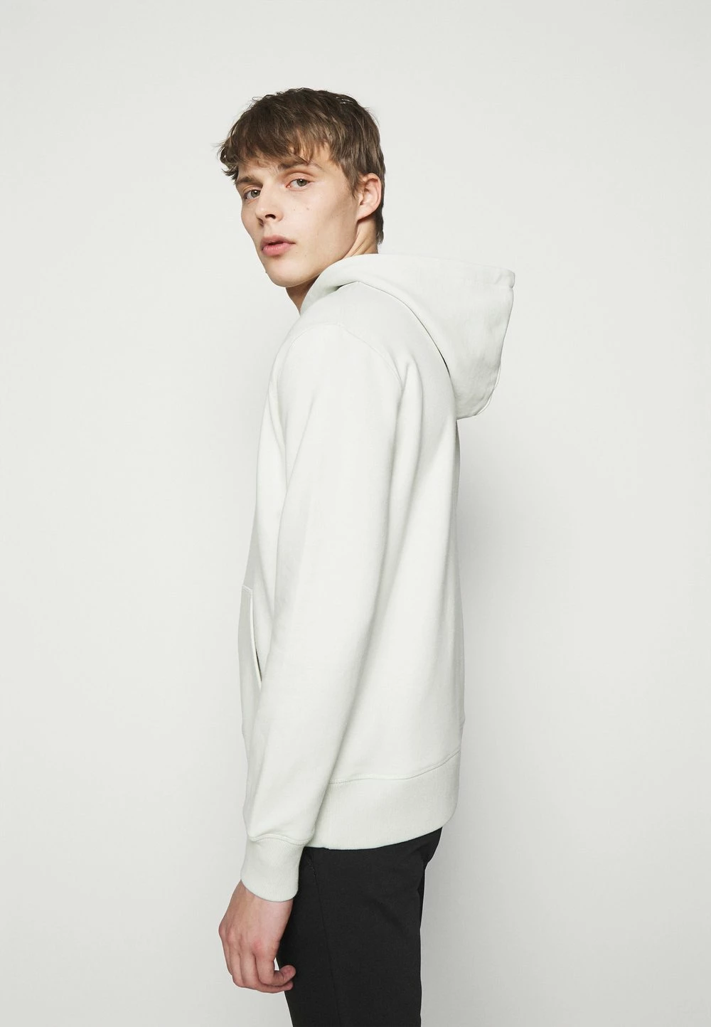 DRYKORN TONI - Sweat à capuche Prix Discount pulls et gilets homme 6 DRYKORN TONI - Sweat à capuche Prix Discount pulls et gilets homme – Image 4