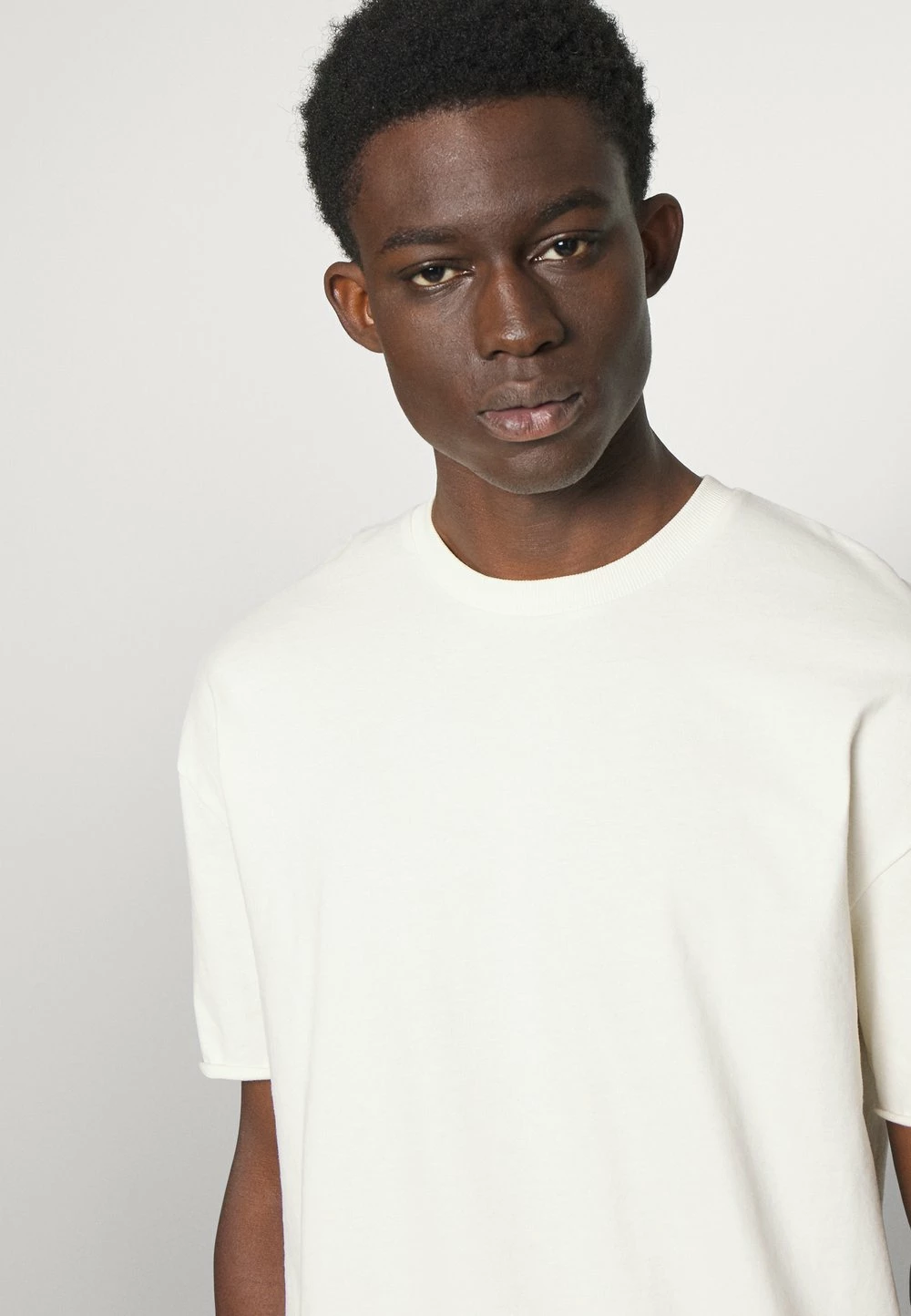 DRYKORN EROS - T-shirt basique Soldes En Ligne vêtements col rond homme 7 DRYKORN EROS - T-shirt basique Soldes En Ligne vêtements col rond homme – Image 5