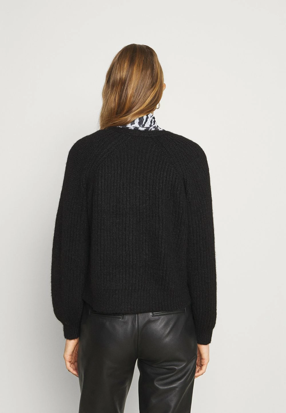 DRYKORN Prix Accessible MANUI - Gilet vêtements couleur unie femme 5 DRYKORN Prix Accessible MANUI - Gilet vêtements couleur unie femme – Image 3