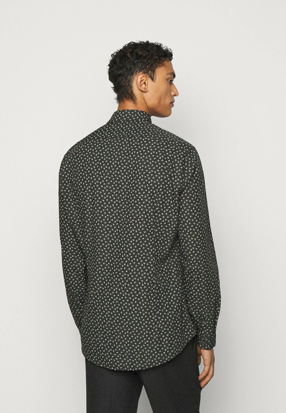 DRYKORN RUBEN - Chemise Prix Sympa vêtements col kent homme 5 DRYKORN RUBEN - Chemise Prix Sympa vêtements col kent homme – Image 3