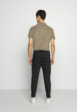 Première Qualité DRYKORN CHASY - Pantalon classique vêtements normale homme -DRYKORN Soldes 2022 cbfa0fca4b8041499af0fb0836235442