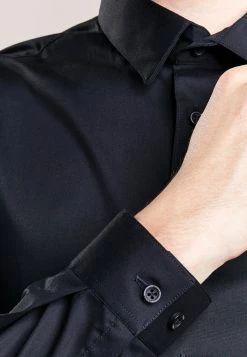 DRYKORN MARIS - Chemise classique Prix Jamais Vus vêtements col kent homme -DRYKORN Soldes 2022 d25e5970c50d4c7ab19ca3b458ef37ac