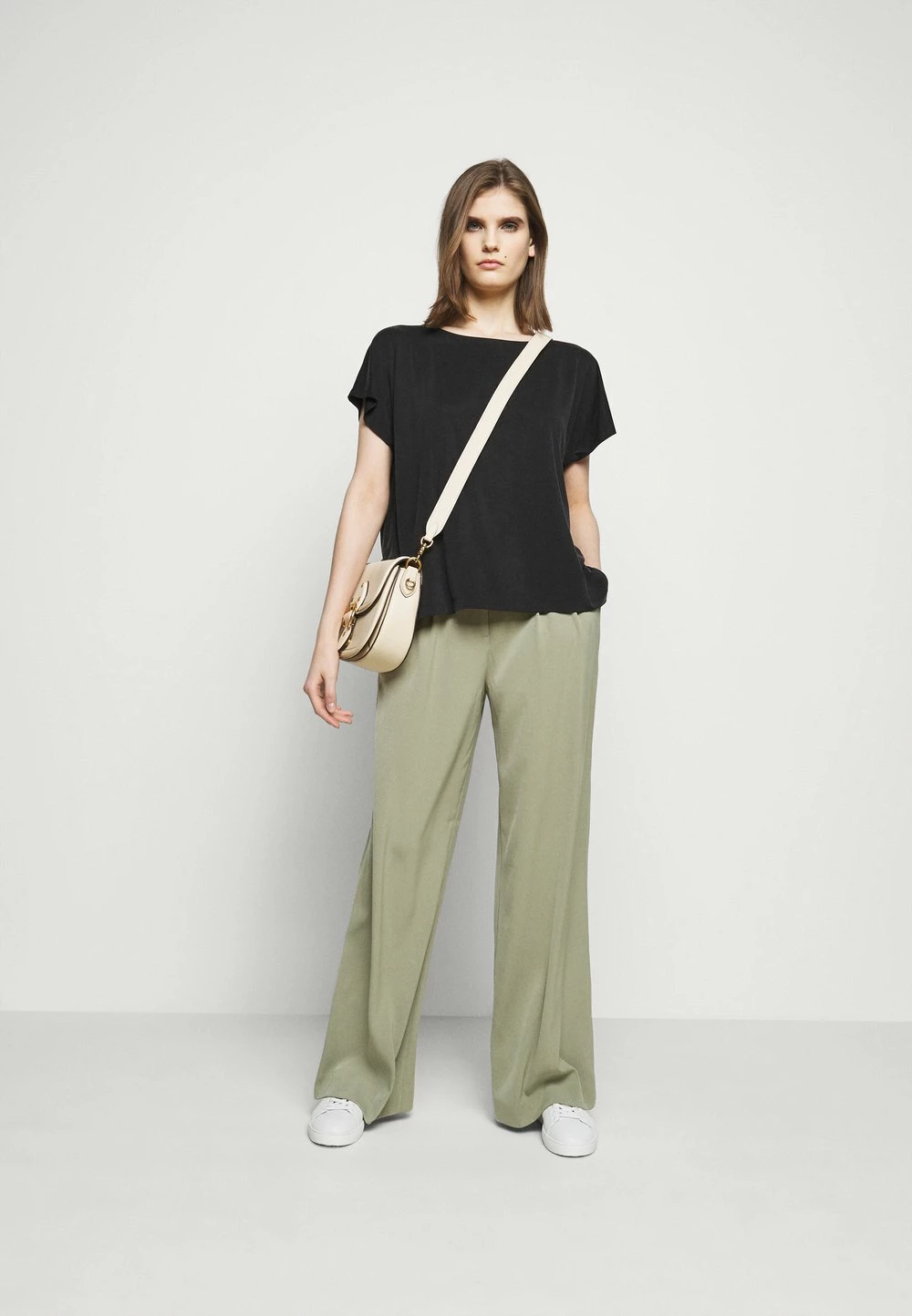 DRYKORN Petit Prix KIMANA - T-shirt basique vêtements col bateau femme 4 DRYKORN Petit Prix KIMANA - T-shirt basique vêtements col bateau femme – Image 2