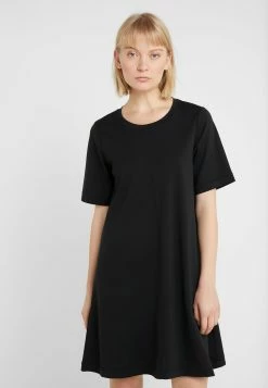 DRYKORN ERLI - Robe en jersey Rabais vêtements col rond femme