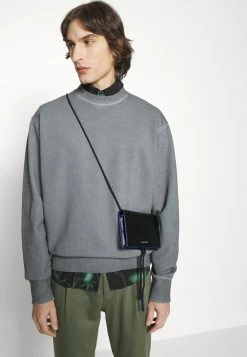 Bon Rapport Coût-Efficacité DRYKORN FELIX - Sweatshirt vêtements col rond homme 12 Bon Rapport Coût-Efficacité DRYKORN FELIX - Sweatshirt vêtements col rond homme -DRYKORN Soldes 2022 d6b28b105e954808b4c31f24ae4c9baf