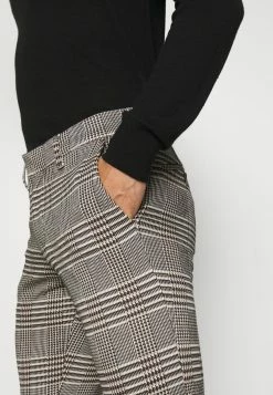 DRYKORN Prix Discount SIGHT - Chino vêtements normale homme -DRYKORN Soldes 2022 d6c3fee6e0074c6fa568cd5c121fbea0