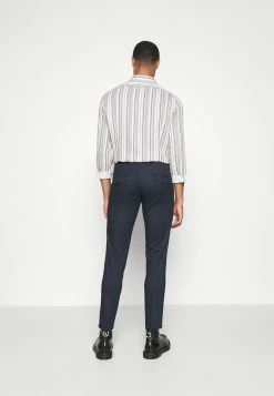 Meilleur Prix Garanti DRYKORN KILL - Jean slim vêtements normale homme 9 Meilleur Prix Garanti DRYKORN KILL - Jean slim vêtements normale homme -DRYKORN Soldes 2022 dd1a3695f95c40e8914e534487e55ccd