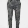 DRYKORN Prix Acceptable JEGER - Pantalon de survêtement pantalons normale homme