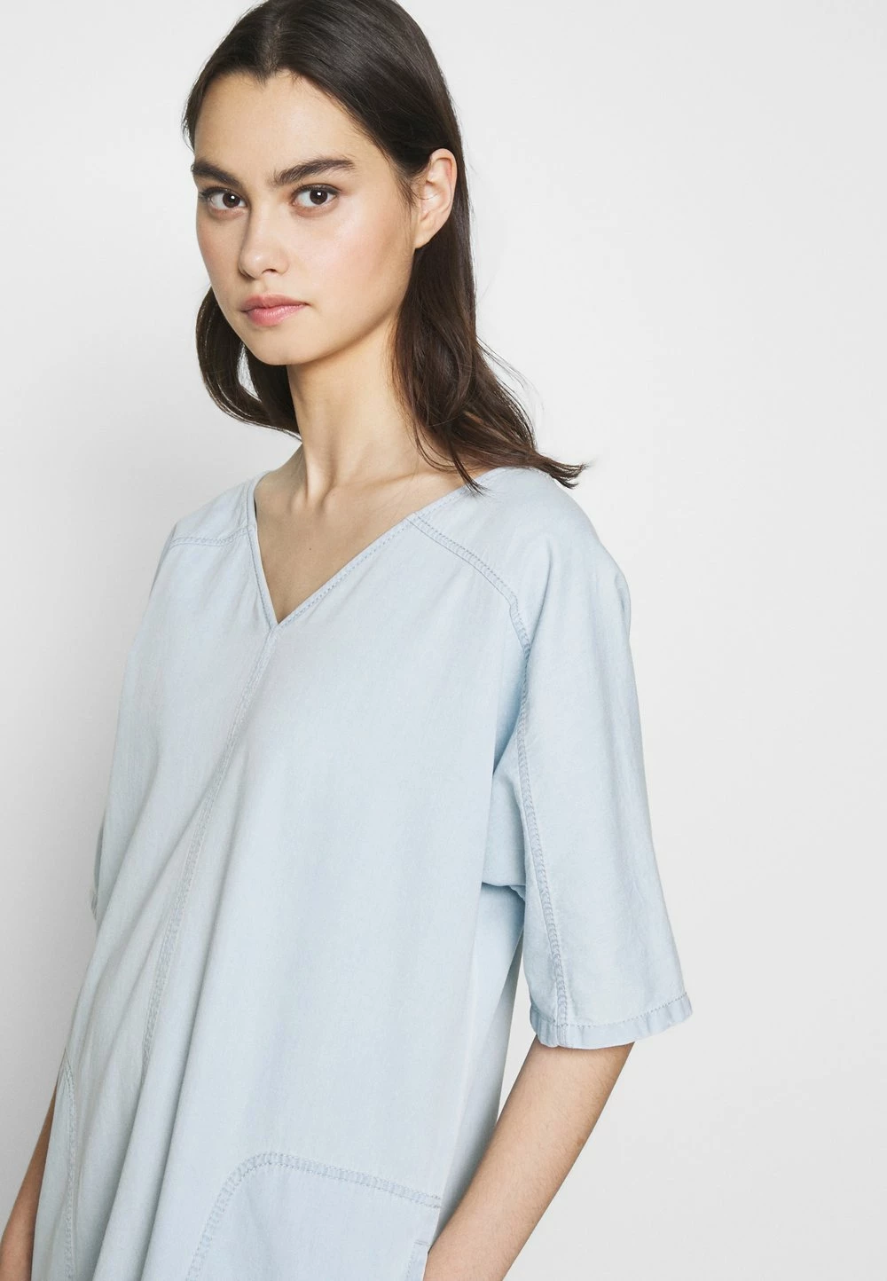 DRYKORN HEDDA - Robe en jean Plus Bas Prix De Vente vêtements col en v profond femme 7 DRYKORN HEDDA - Robe en jean Plus Bas Prix De Vente vêtements col en v profond femme – Image 5