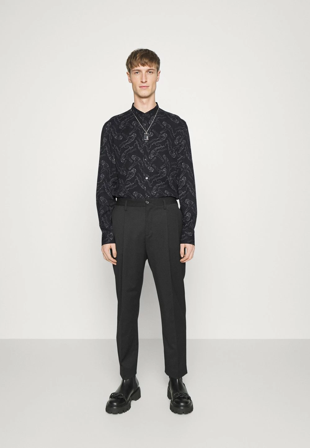 DRYKORN Marchandise de première qualité TAROK - Chemise chemises col mao homme 4 DRYKORN Marchandise de première qualité TAROK - Chemise chemises col mao homme – Image 2