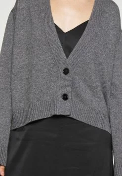 DRYKORN Prix Compétitif SONTJE - Gilet vêtements col en v profond femme 13 DRYKORN Prix Compétitif SONTJE - Gilet vêtements col en v profond femme -DRYKORN Soldes 2022 e6ea9e4bf26e42a1872e214948c62fc8