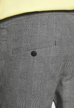 DRYKORN Se Vend Bas Prix JEGER - Pantalon classique vêtements normale homme 14 DRYKORN Se Vend Bas Prix JEGER - Pantalon classique vêtements normale homme -DRYKORN Soldes 2022 e7bbe25ecf7642b582b59855c6874a18