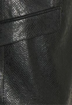 DRYKORN MALO - Blazer Assurance De l’Authenticité vêtements col revers homme 8 DRYKORN MALO - Blazer Assurance De l’Authenticité vêtements col revers homme -DRYKORN Soldes 2022 e9a9c2c3708045dc9a6170b87e63b4fc