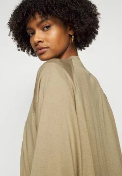 DRYKORN SURIMA - Gilet Prix Abordable vêtements légère femme -DRYKORN Soldes 2022 ead01cc362f74475b03623c4397281e5