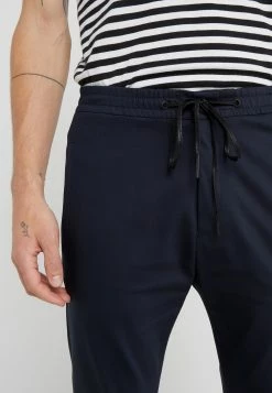 DRYKORN JEGER - Pantalon classique Prix Sympa pantalons normale homme -DRYKORN Soldes 2022 f647a7cc9eb141d2a85a01081d0831f9