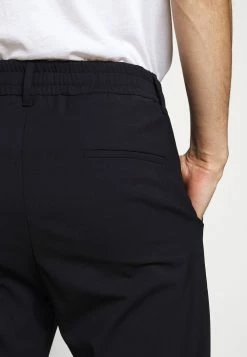 DRYKORN Prix Gelé CHASY - Pantalon classique vêtements haute homme 18 DRYKORN Prix Gelé CHASY - Pantalon classique vêtements haute homme -DRYKORN Soldes 2022 f7861dfd88c44ef98d93308a6eb98628