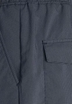 DRYKORN Un Tarif Préférentiel TROP - Chino vêtements haute homme -DRYKORN Soldes 2022 f7b38b3a80f3498081b6271816d8eeec