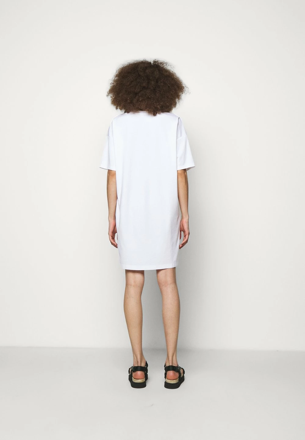 Prix Acceptable DRYKORN KABELLE - Robe en jersey vêtements col en v femme 5 Prix Acceptable DRYKORN KABELLE - Robe en jersey vêtements col en v femme – Image 3