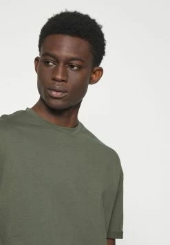 DRYKORN THILO - T-shirt basique Prix Accessible vêtements col rond homme 11 DRYKORN THILO - T-shirt basique Prix Accessible vêtements col rond homme -DRYKORN Soldes 2022 f95bedbc40294cd5876458ce68b0e5a9