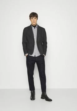 Prix Légers DRYKORN JOAH - Jeans fuselé vêtements normale homme 8 Prix Légers DRYKORN JOAH - Jeans fuselé vêtements normale homme -DRYKORN Soldes 2022 fcc54a9e196047cc969add6b1821330a